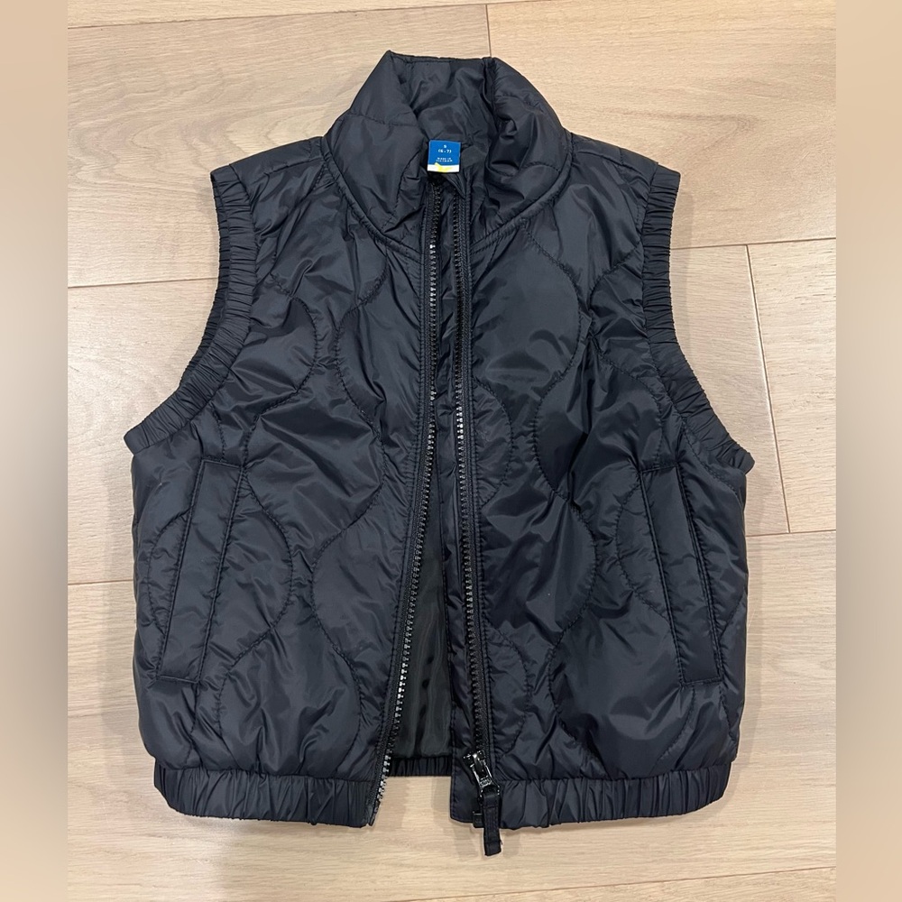 Old navy. Kids quilted black vest.